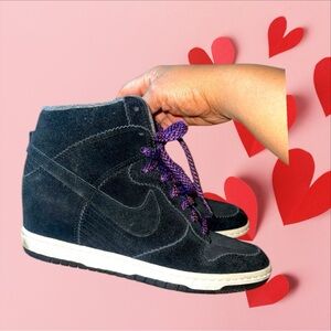 NIKE Women’s Dunk Sky Hi Wedge Sneaker